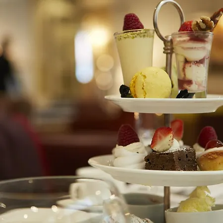 Palm Court ホテル 3*