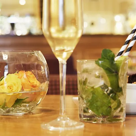 Отель Palm Court